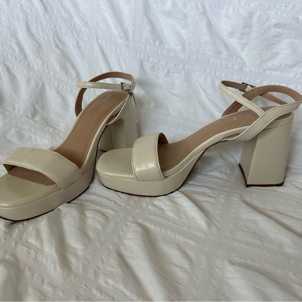 Elegant Cream Platform Heels